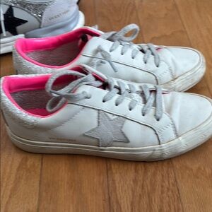 Vintage Havana White Sneakers with Silver Star and Pink Accents